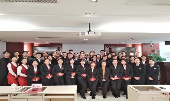 用心前行，筑夢遠(yuǎn)航 ——諾亞人力資源（中信銀行）外包員工新春年會暨2019年優(yōu)秀員工表彰會圓滿舉行